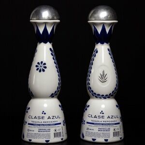 Clase Azul Ceramic Bottle - Blue and White
